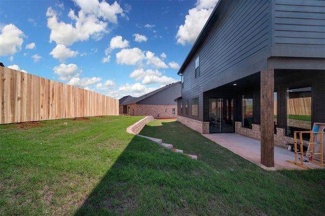 5701 NW 154th Terrace, Edmond, OK 73013