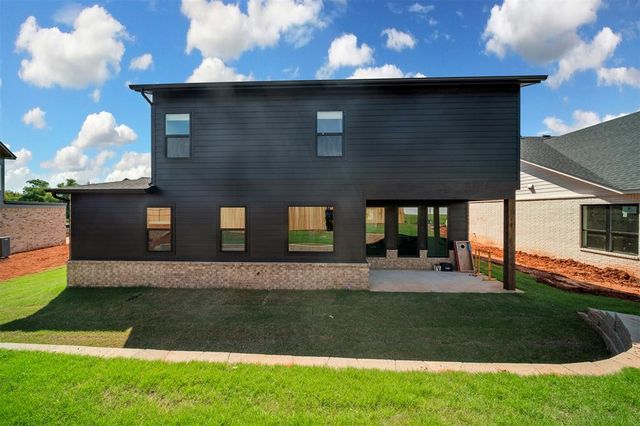 5701 NW 154th Terrace, Edmond, OK 73013