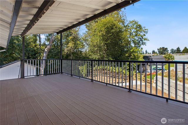 4525 149th Place SW, Lynnwood, WA 98087