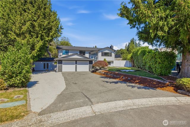 4525 149th Place SW, Lynnwood, WA 98087