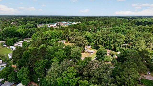 221 Forest Circle, Summerville, SC 29483