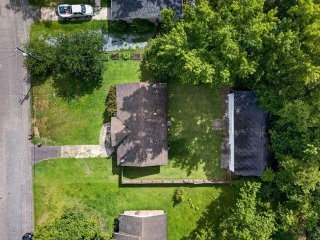 221 Forest Circle, Summerville, SC 29483
