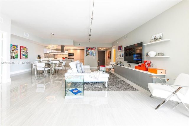 17301 Biscayne Boulevard 703, North Miami Beach, FL 33160
