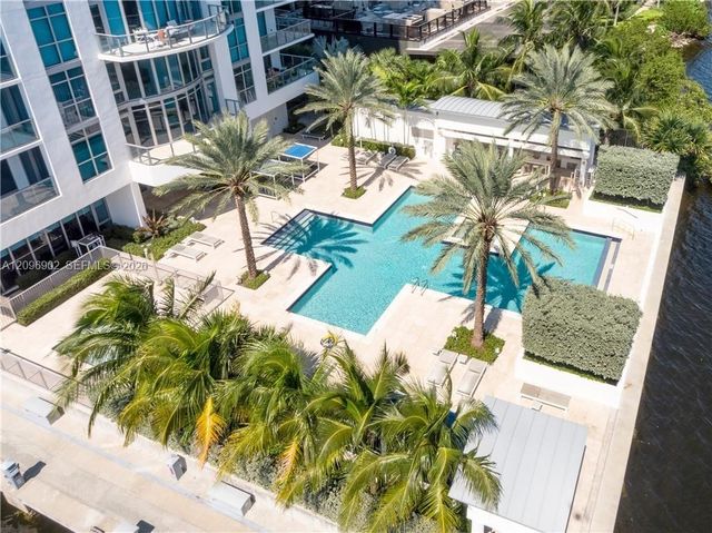 17301 Biscayne Boulevard 703, North Miami Beach, FL 33160