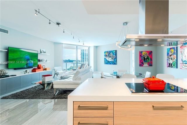 17301 Biscayne Boulevard 703, North Miami Beach, FL 33160
