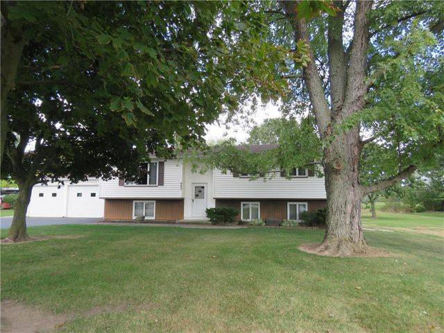 992 Washington St, Ogden, NY 14559