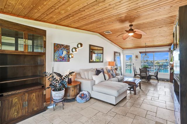 1039 Hillsboro Mile Hillsboro Mile 22, Hillsboro Beach, FL 33062