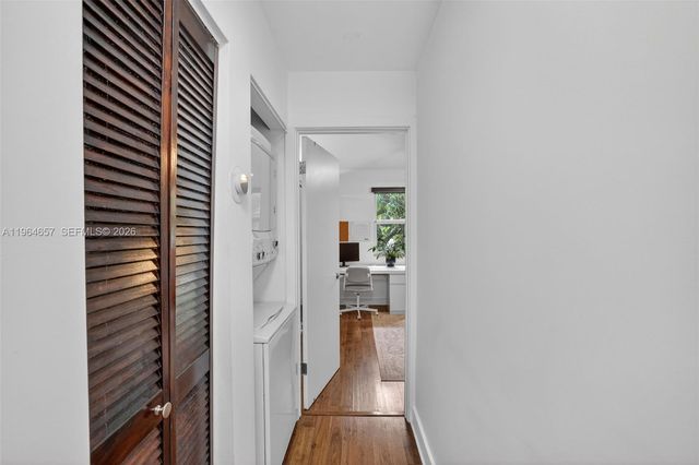 1953 NE 15th Ave, Fort Lauderdale, FL 33305