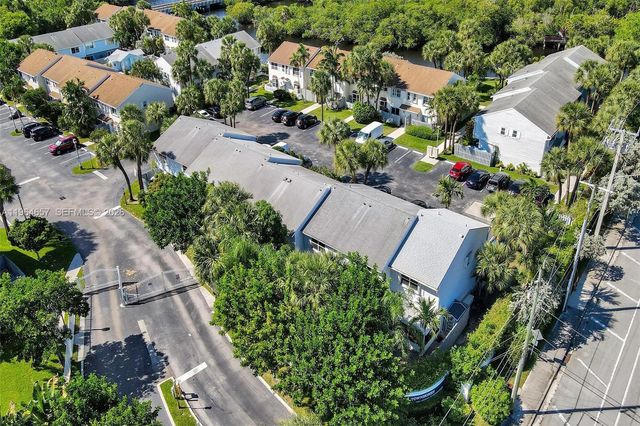 1953 NE 15th Ave, Fort Lauderdale, FL 33305