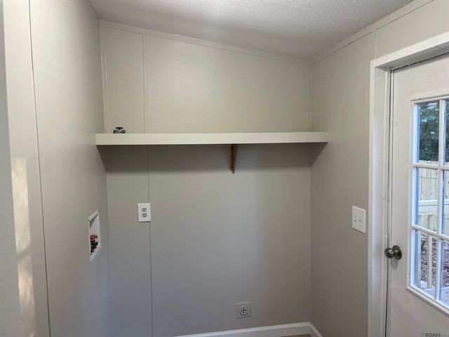 9776 Deer Run Ave, Zachary, LA 70791