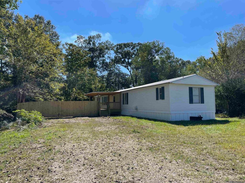 9776 Deer Run Ave, Zachary, LA 70791