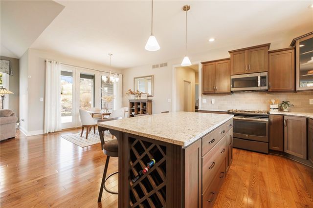 20 Aldrich Gln, Perinton, NY 14450