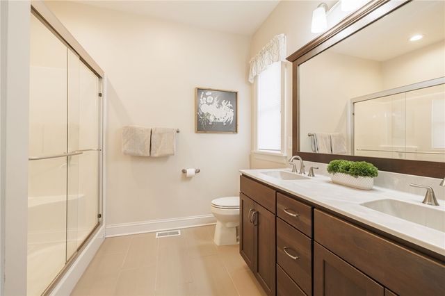 20 Aldrich Gln, Perinton, NY 14450