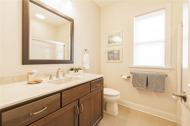 20 Aldrich Gln, Perinton, NY 14450