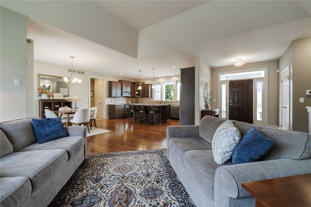 20 Aldrich Gln, Perinton, NY 14450