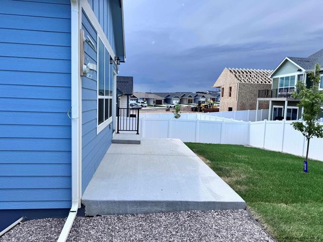 7932 WILDERNESS TRL, Cheyenne, WY 82001