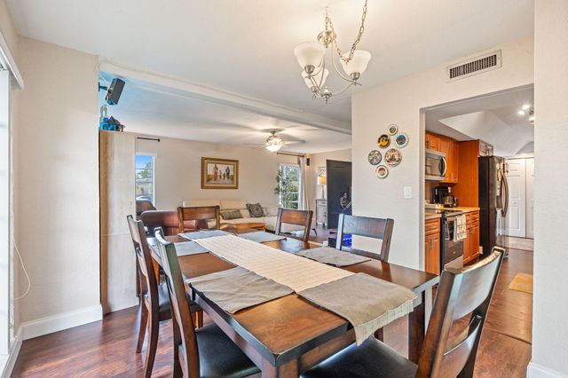 7815 NW 68th Terrace, Tamarac, FL 33321