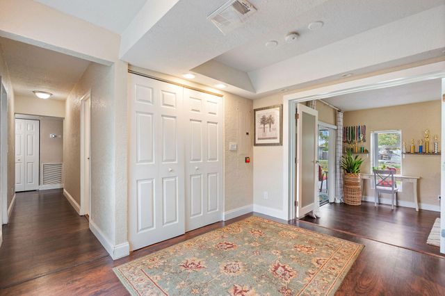 7815 NW 68th Terrace, Tamarac, FL 33321