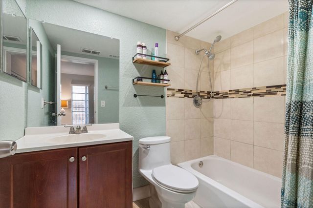 7815 NW 68th Terrace, Tamarac, FL 33321