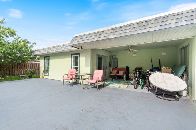 7815 NW 68th Terrace, Tamarac, FL 33321
