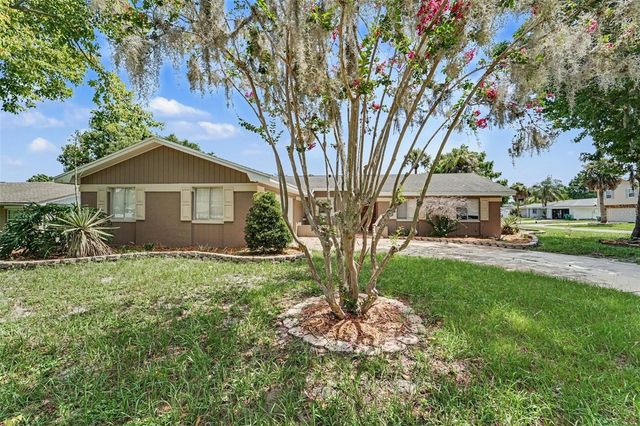 930 OAK FOREST DRIVE, Winter Springs, FL 32708