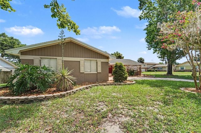 930 OAK FOREST DRIVE, Winter Springs, FL 32708