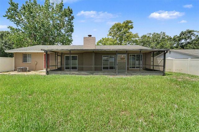 930 OAK FOREST DRIVE, Winter Springs, FL 32708
