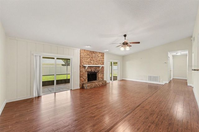 930 OAK FOREST DRIVE, Winter Springs, FL 32708