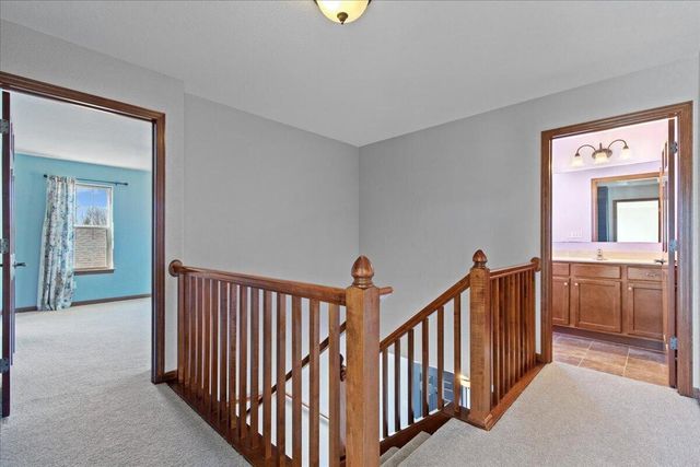 1711 Cloverview STREET, West Bend, WI 53095