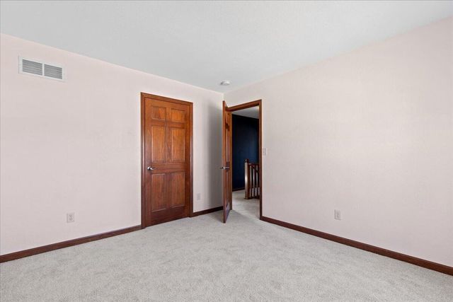 1711 Cloverview STREET, West Bend, WI 53095