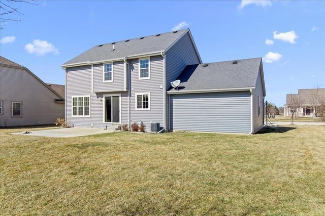 1711 Cloverview STREET, West Bend, WI 53095