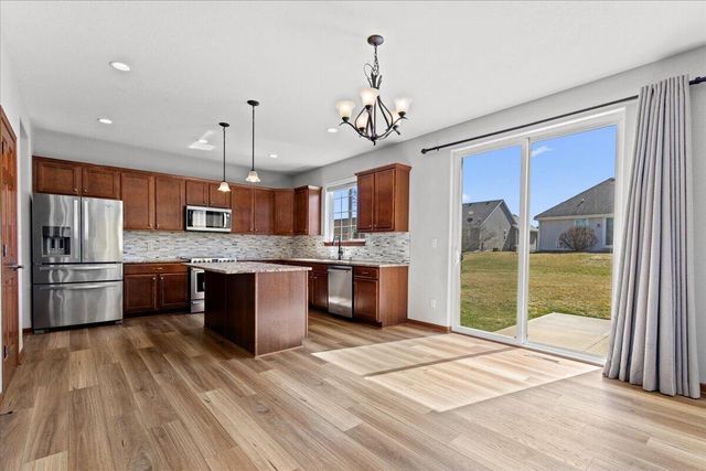 1711 Cloverview STREET, West Bend, WI 53095