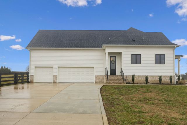 3000 Ora Ln, Spring Hill, TN 37174