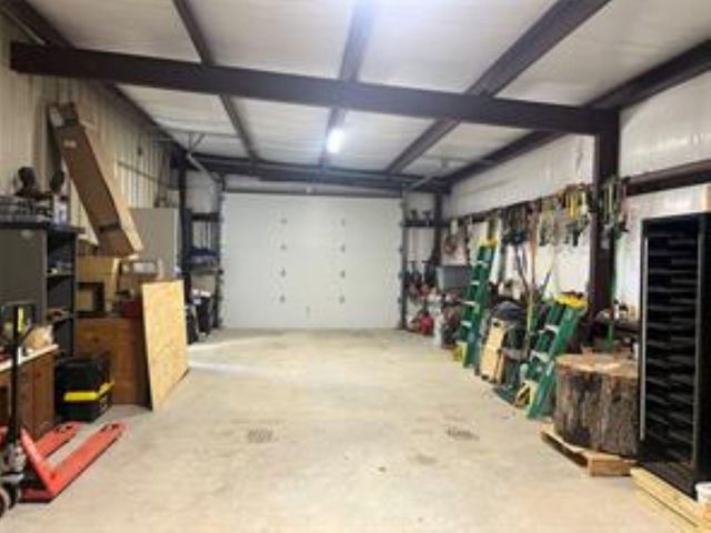 000 Mcelroy Road, New Ulm, TX 78950