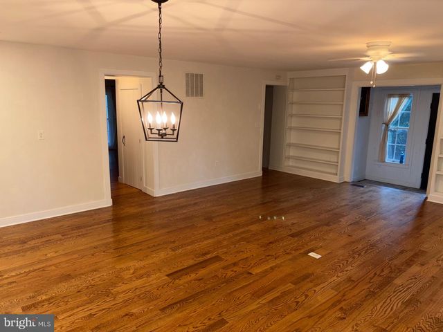 2802 POCOCK RD, Monkton, MD 21111