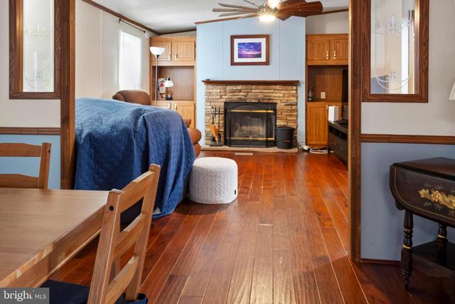 460 SARAH ANNE DRIVE, Lothian, MD 20711