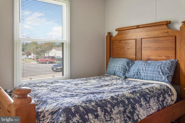 460 SARAH ANNE DRIVE, Lothian, MD 20711