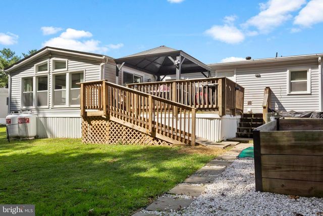 460 SARAH ANNE DRIVE, Lothian, MD 20711