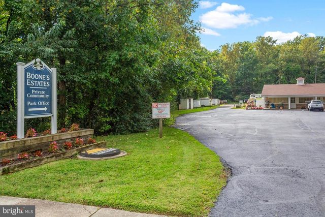 460 SARAH ANNE DRIVE, Lothian, MD 20711