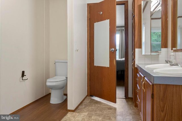 460 SARAH ANNE DRIVE, Lothian, MD 20711