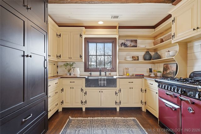 3106 S Gary Avenue, Tulsa, OK 74105