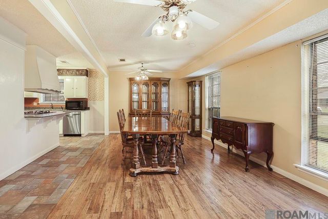 1526 June Dr, Denham Springs, LA 70726