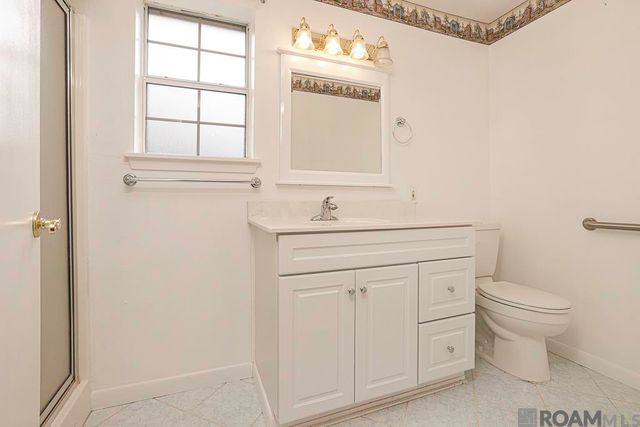 1526 June Dr, Denham Springs, LA 70726