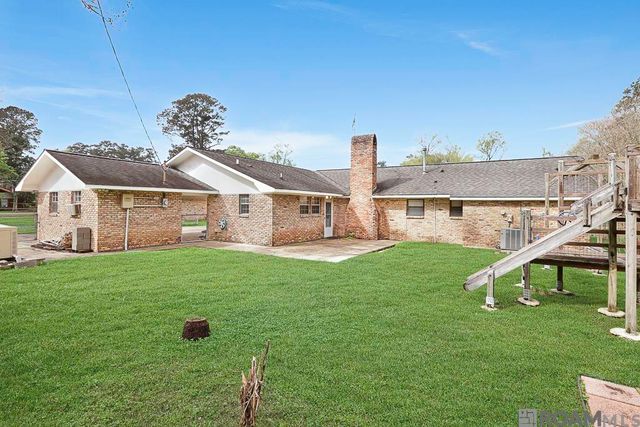 1526 June Dr, Denham Springs, LA 70726