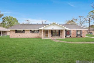 1526 June Dr, Denham Springs, LA 70726