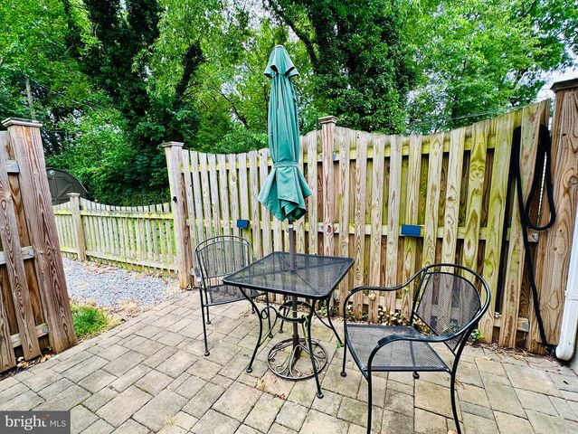 607 GLENROCK RD, Pikesville, MD 21208