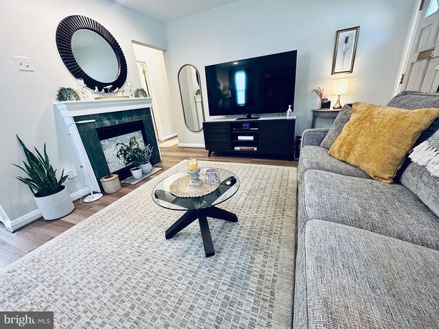 607 GLENROCK RD, Pikesville, MD 21208