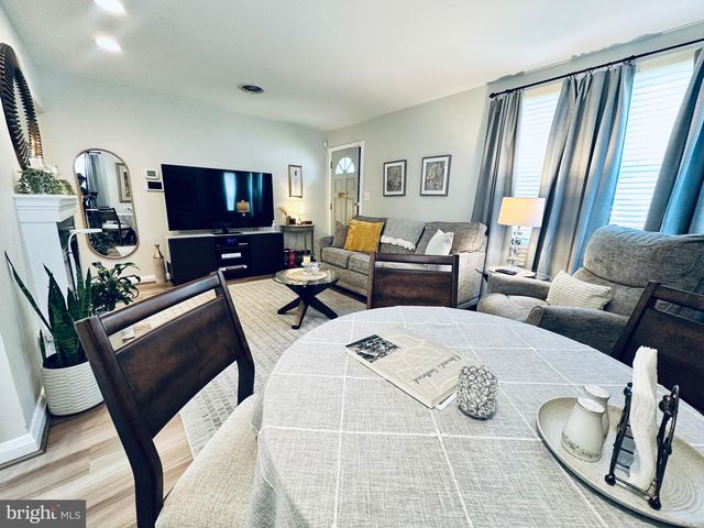 607 GLENROCK RD, Pikesville, MD 21208