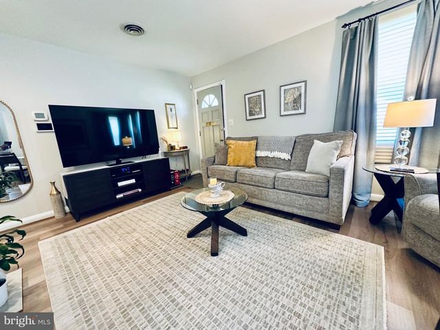 607 GLENROCK RD, Pikesville, MD 21208