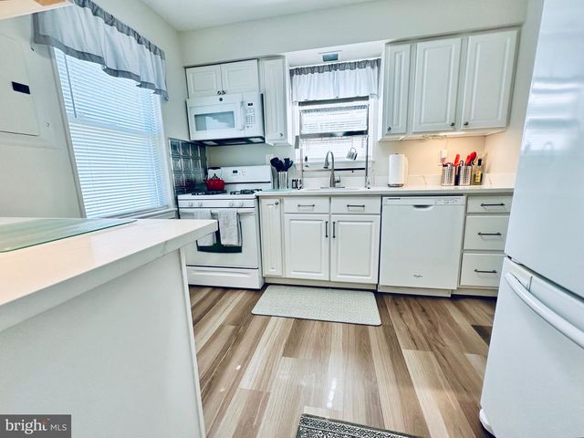607 GLENROCK RD, Pikesville, MD 21208